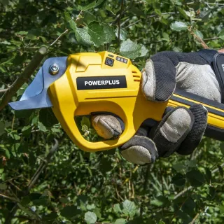 Акумулаторна ножица за клони Power Plus POWXG2070/ 4V/ 4Ah