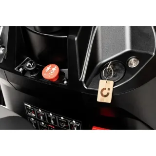 Тракторна косачка Cedrus C-TRAC-T108HS/ 18 к.с. Тракторна косачка Cedrus C-TRAC-T108HS/ 18 к.с.