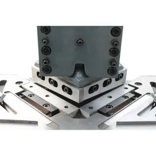 Гилотина за ламарина STILER HN 4/ 4 т Гилотина за ламарина STILER HN 4/ 4 т