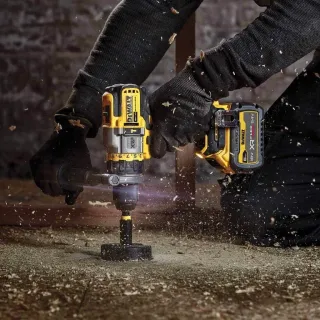 Комплект акумулаторни инструменти DeWALT DCK2052H2T/ 18V/ 2x5Ah