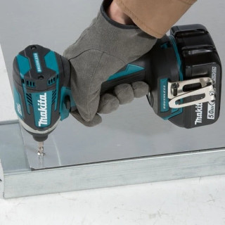 Акумулаторен гайковерт Makita DTD154Z/ 18V