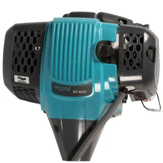 Бензинов тример Detoolz DZ-M101/ 1,9 к.с. Бензинов тример Detoolz DZ-M101/ 1,9 к.с.