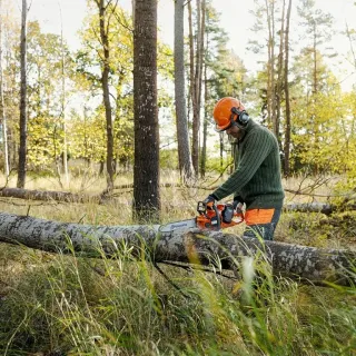 Акумулаторен верижен трион Husqvarna 340i/ 36V