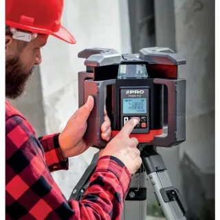 Комплект лазерен ротационен нивелир PRO TYXER R3 Digital-mm/ 700 м Комплект лазерен ротационен нивелир PRO TYXER R3 Digital-mm/ 700 м