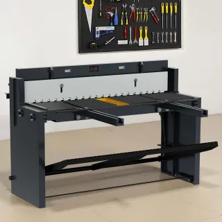 Машина за рязане на ламарина VEVOR FS-1.5X1320/ 1320 мм Машина за рязане на ламарина VEVOR FS-1.5X1320/ 1320 мм