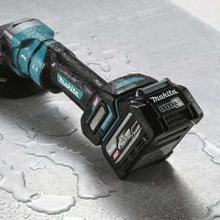 Акумулаторен ъглошлайф Makita GA050GZ/ 40V