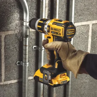 Акумулаторен винтоверт DeWalt DCD796N/ 18V