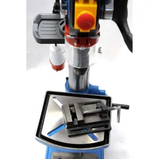 Настолна бормашина BASS POLSKA 5282/ 600W