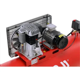 Маслен компресор за въздух Yato YT-23321/ 400V/ 2,2kW/ 200л