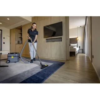 Акумулаторна прахосмукачка Karcher T 15/1 Bp/ 36V Акумулаторна прахосмукачка Karcher T 15/1 Bp/ 36V