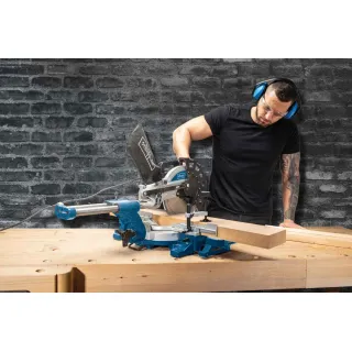 Комбиниран потапящ циркуляр с герунг Scheppach HM254/ 2000 W Комбиниран потапящ циркуляр с герунг Scheppach HM254/ 2000 W