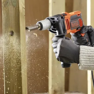 Ударна бормашина Black and Decker BEH850K/ 850W Ударна бормашина Black and Decker BEH850K/ 850W
