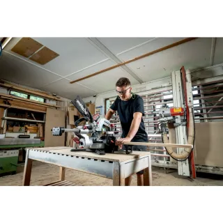 Акумулаторен потапящ безчетков циркуляр с герунг METABO KGS 18 LTX BL 254/ 18 V