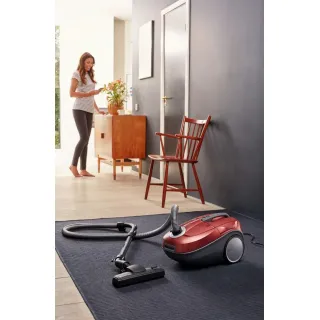 Прахосмукачка NILFISK BRAVO, 700W Прахосмукачка NILFISK BRAVO, 700W