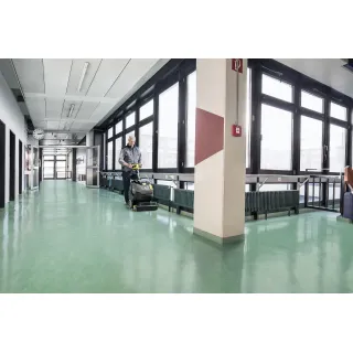 Подопочистващ автомат Karcher BR 45/22 C BP Pack/ 25.2V/ 30Ah