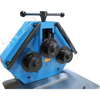 Електромеханична машина за огъване на тръби и профили STILER RBM 30/ 750W Електромеханична машина за огъване на тръби и профили STILER RBM 30/ 750W