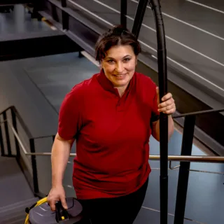 Прахосмукачка за сухо почистване Karcher T 11/1 Classic Adv Re!Plast с кабел с букса/ 850W Прахосмукачка за сухо почистване Karcher T 11/1 Classic Adv Re!Plast с кабел с букса/ 850W