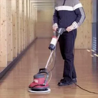 Еднодискова машина за почистване и поддръжка Cleanfix FloorMac