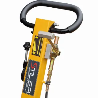 Виброплоча STILER 160 kg/ 30 KN/ 9 к.с. Виброплоча STILER 160 kg/ 30 KN/ 9 к.с.