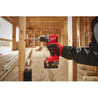 Акумулаторен ударен винтоверт Milwaukee M18BLPDRC-202C/ 18V/ 2x2Ah