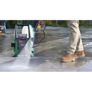 Акумулаторна водоструйка Bosch UniversalAquatak 36V-100/ 36V