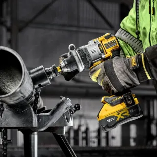 Акумулаторна ударна бормашина DeWALT  DCD1007NT-XJ/ 18V