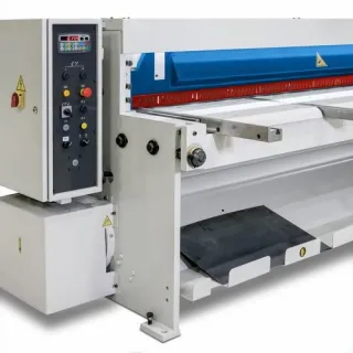 Електромеханична гилотина Metallkraft MTBS 1350-30 T Електромеханична гилотина Metallkraft MTBS 1350-30 T