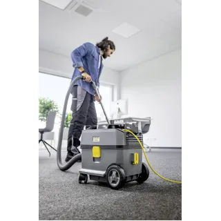 Прахосмукачка за сухо почистване Karcher T 10/1/ 585W