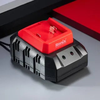 Бързо зарядно устройство Ronix 8693/ 22V