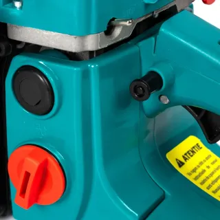 Бензинов верижен трион Micul Padurar MP-DT1003-G01/ 2.6 к.с. Бензинов верижен трион Micul Padurar MP-DT1003-G01/ 2.6 к.с.