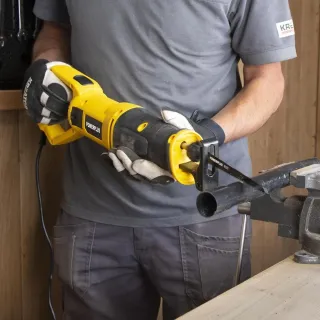 Саблен трион Power Plus POWX03961/ 750W