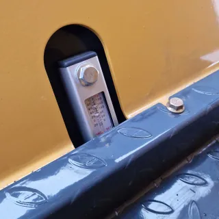 Мини верижен челен товарач STILER 13,5 к.с. 750 кг