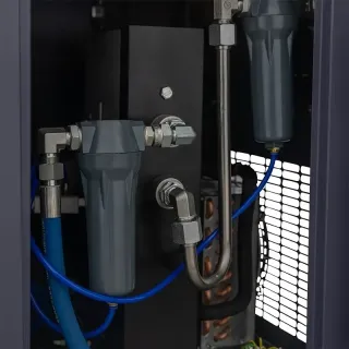 Винтов компресор CORMAK LUFT 700 VSD+PM COMPACT/ 5.5kW/ 400V Винтов компресор CORMAK LUFT 700 VSD+PM COMPACT/ 5.5kW/ 400V