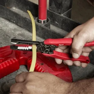 Eлектротехнически клещи за сваляне на изолация Milwaukee 4932478554/ 230 мм