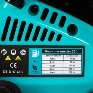 Бензинов верижен трион Detoolz DZ-D117-G02/ 1.2 к.с. Бензинов верижен трион Detoolz DZ-D117-G02/ 1.2 к.с.