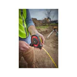 Затворена ролетка Milwaukee 48225103/ 30 м