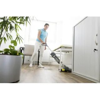 Акумулаторна подопочистваща машина Karcher BR 30/1 C Bp/ 18V