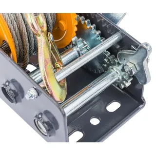 Ръчна лебедка POWERMAT PM-WRC-1133T/ 1133 кг/ 10 м Ръчна лебедка POWERMAT PM-WRC-1133T/ 1133 кг/ 10 м