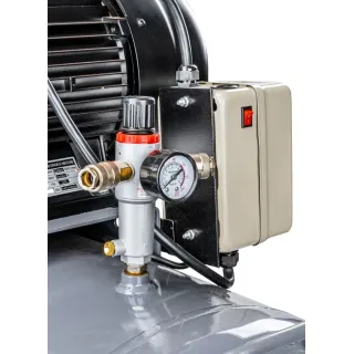 Маслен трифазен компресор Powermat PM-KO-300T-400V/ 7.5 kW/ 300 л