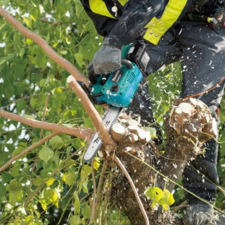 Акумулаторен верижен трион Makita DUC254Z / 18V