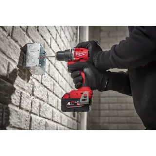 Акумулаторен ударен винтоверт Milwaukee M18BLPDRC-202C/ 18V/ 2x2Ah