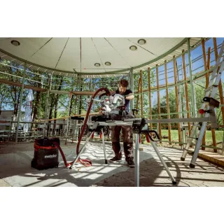 Акумулаторен потапящ безчетков циркуляр с герунг METABO KGS 18 LTX BL 254/ 18 V