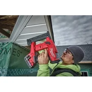 Акумулаторен такер Milwaukee M18FNCS18GS-0X/ 18V