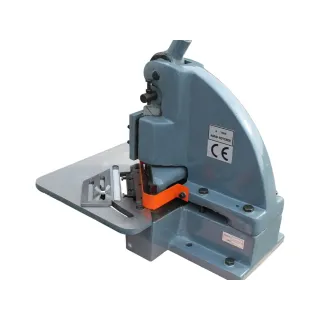 Гилотина за ламарина STILER HN 4/ 4 т Гилотина за ламарина STILER HN 4/ 4 т