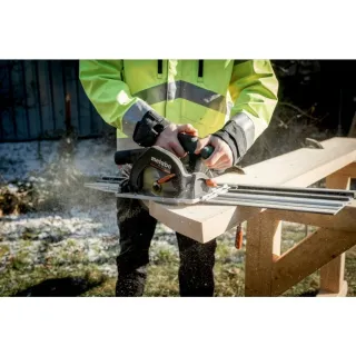 Акумулатрен ръчен циркуляр Metabo KS 18 LTX 57 BL/ 18V/ 165 мм Акумулатрен ръчен циркуляр Metabo KS 18 LTX 57 BL/ 18V/ 165 мм