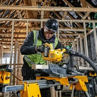 Акумулаторен настолен циркуляр DeWALT DCS777T2-QW/ 54/18 V/ 2/6 Ah