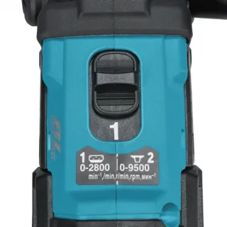 Акумулаторна полирмашина Makita PV301DZ/ 12 V