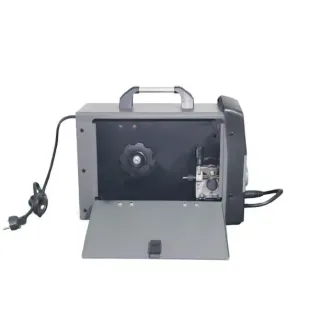 Инверторен IGBT телоподаващ апарат Argo CM 200 Инверторен IGBT телоподаващ апарат Argo CM 200