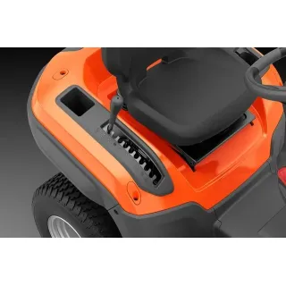 Трактор райдер за косене Husqvarna TC 215T / 11.7 kW/ 15.6 к.с.