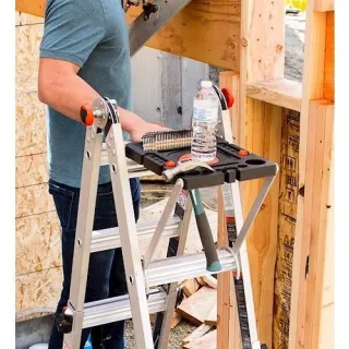 Поставка за инструменти Little Giant Project Tray/ 11 кг Поставка за инструменти Little Giant Project Tray/ 11 кг